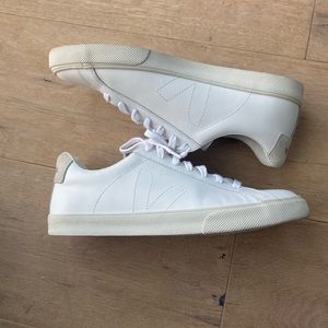 VEJA Esplar Leather White Shoes